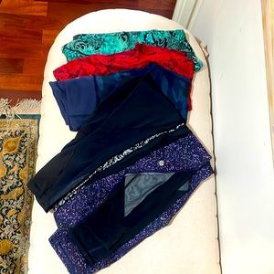 5 beautiful lululemon leggings in size 4 for price of one!